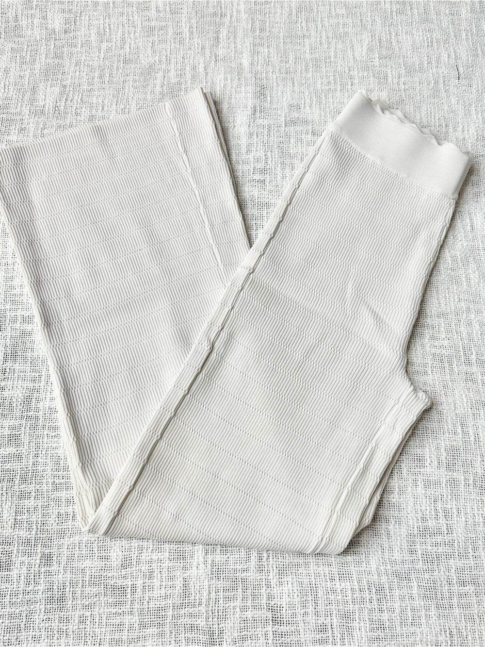 House of Harlow 1960 Ivory Cream Textured Wide High Rise Pants πͺ½ Size Small